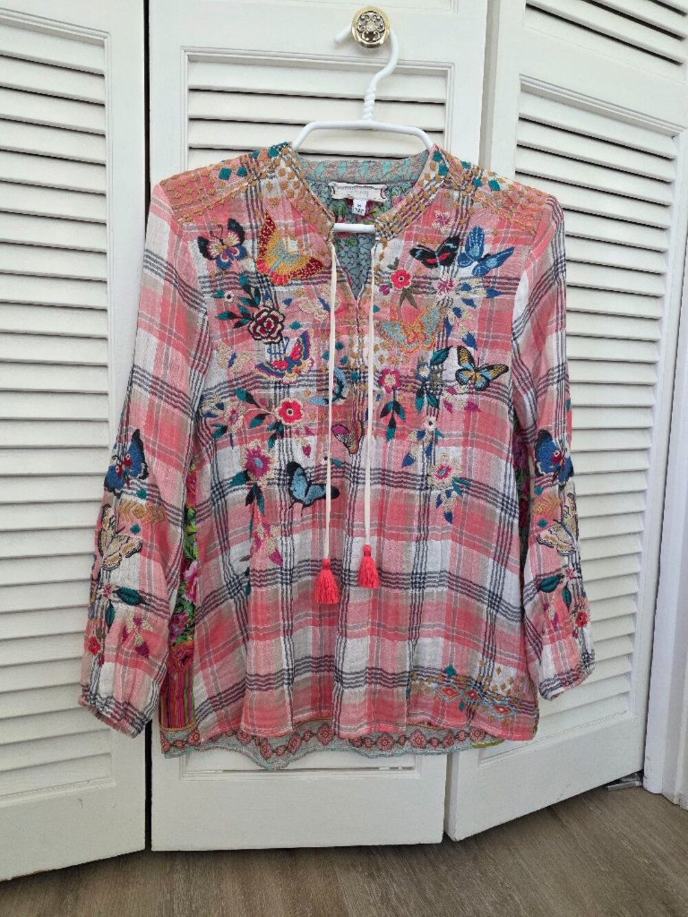 Johnny Was Mariposa Butterfly Flora Silk Scar & Cotton Blouse